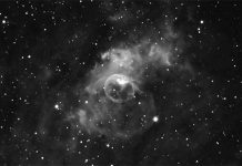 Bubblenebel unter Vollmond