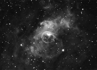 Bubblenebel unter Vollmond